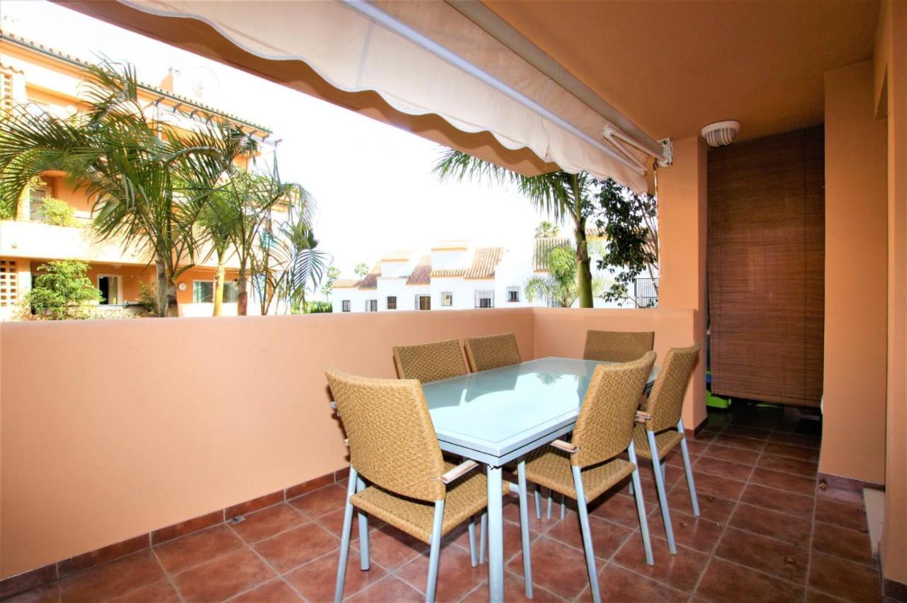 Apartamento Beachfront La Jacaranda Marbella Exterior foto